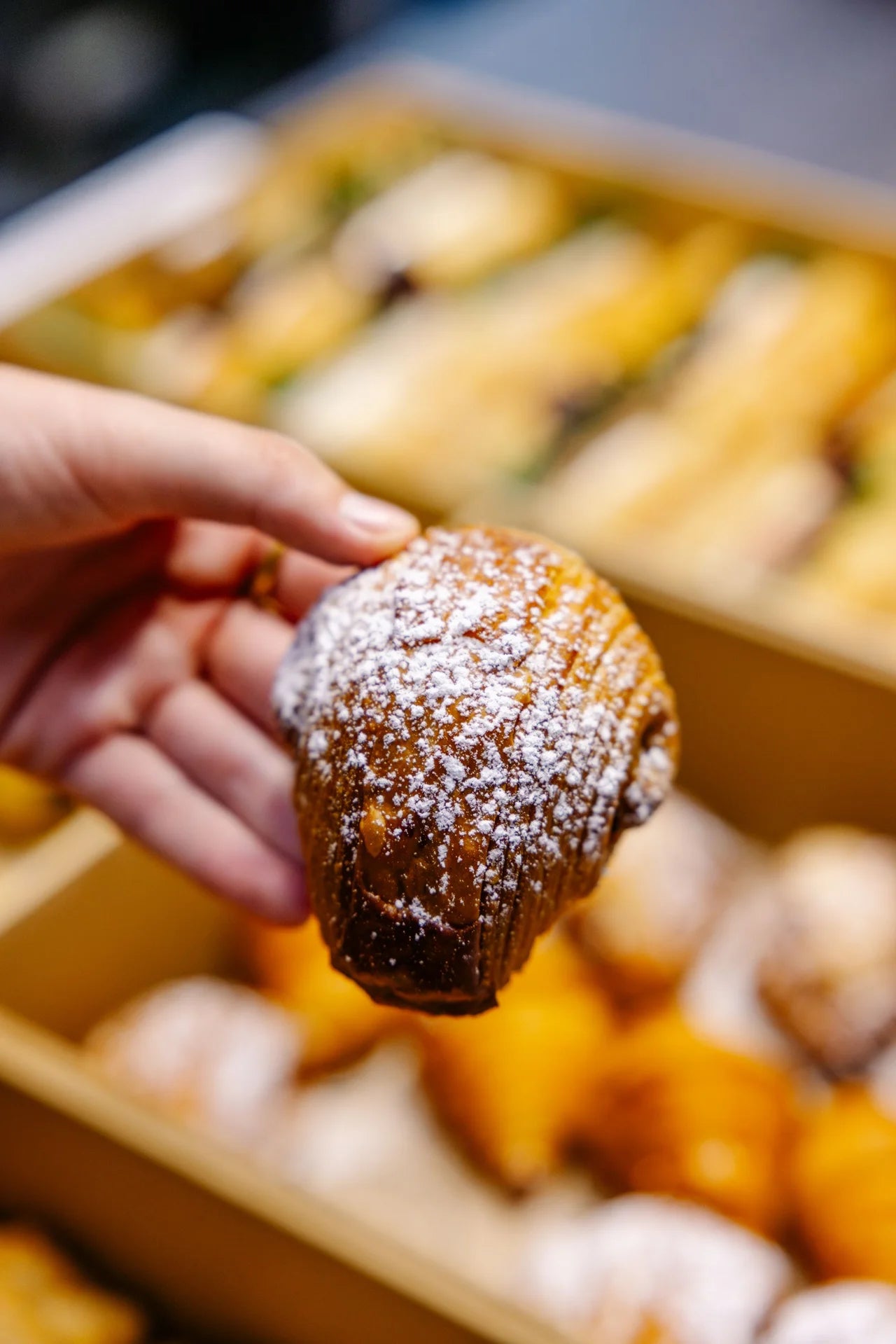 MINI PAIN AU CHOCOLATE