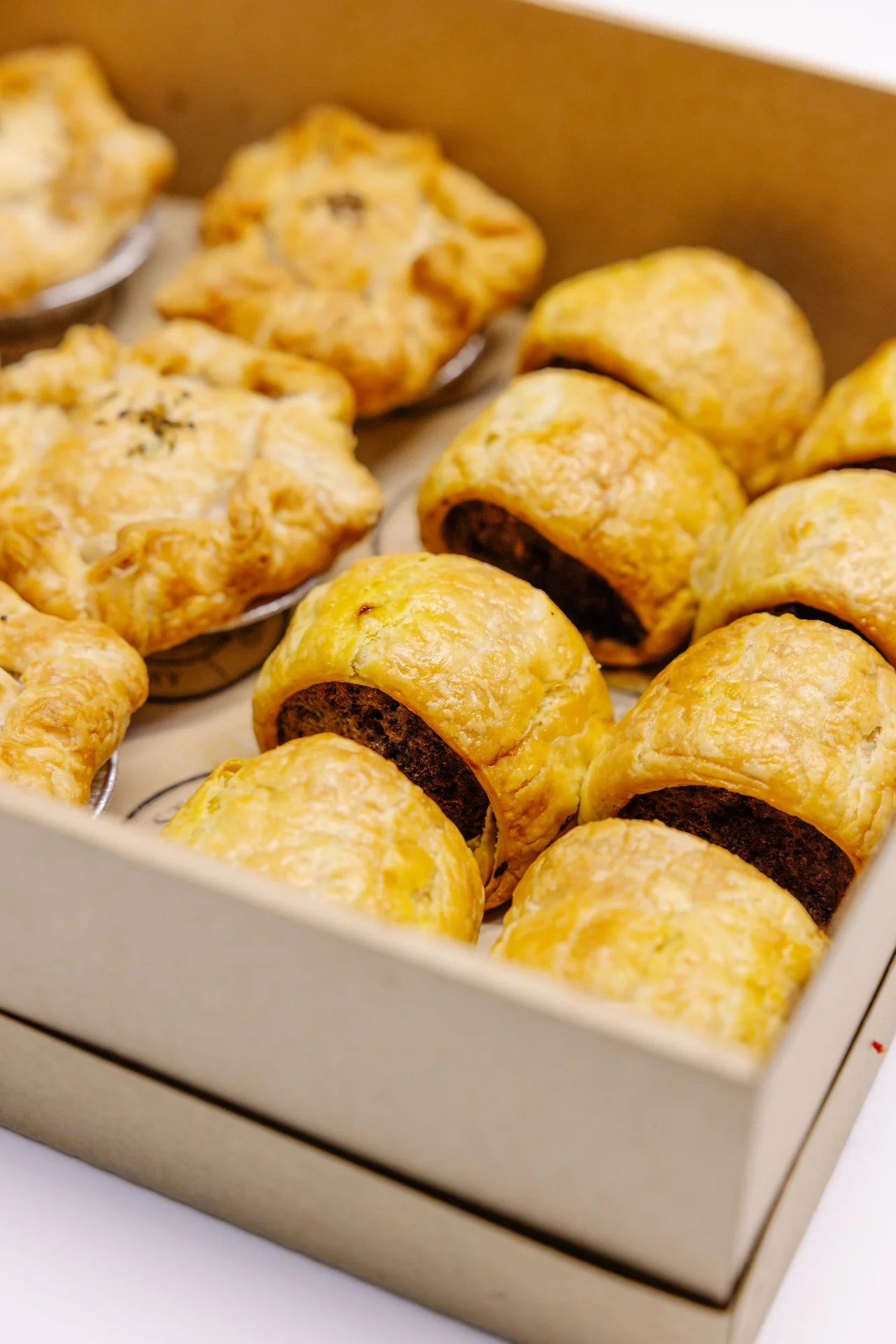 MINI SAUSAGE ROLL